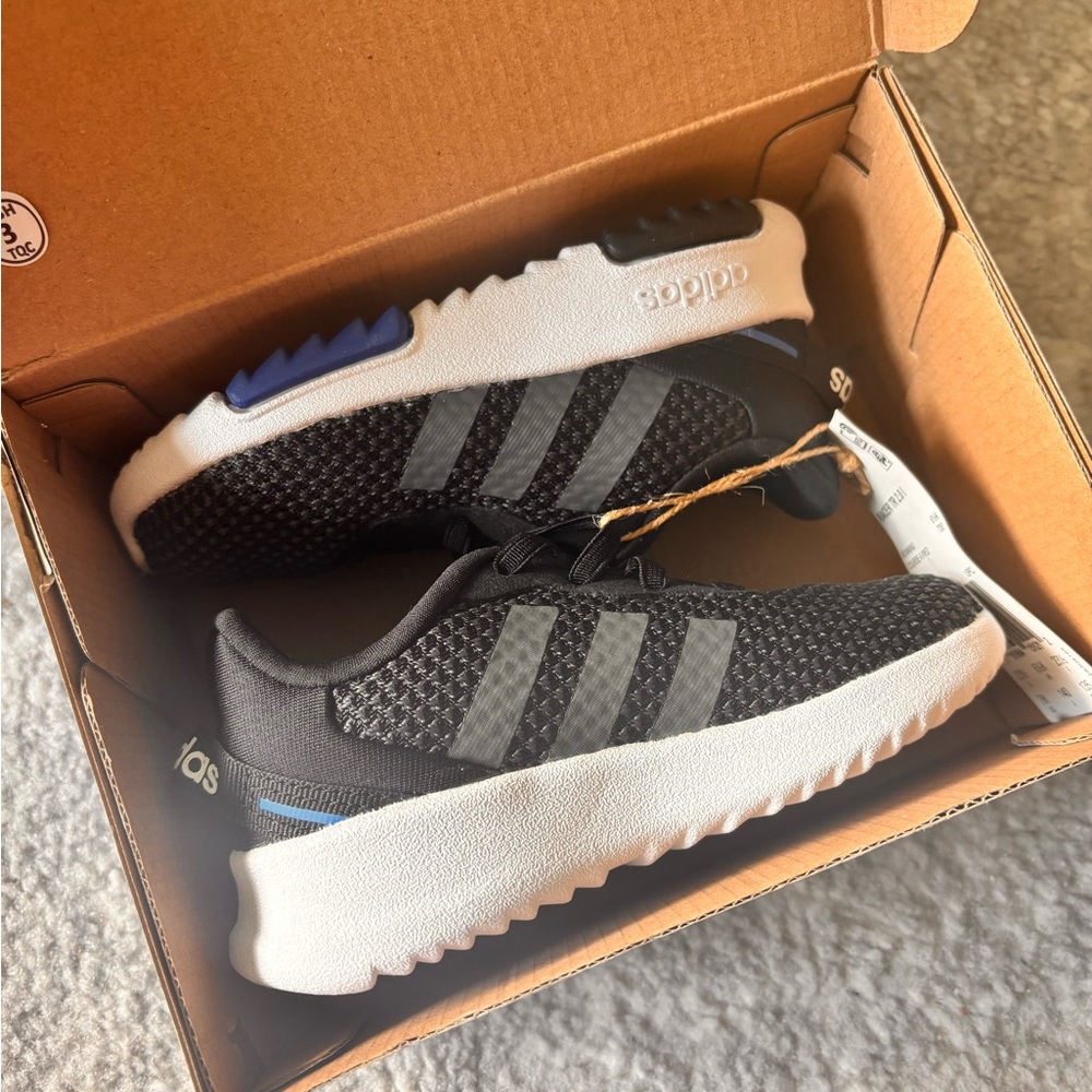 NWT toddler Adidas shoes